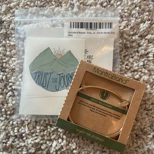 Brand New Mantra Band Rose gold